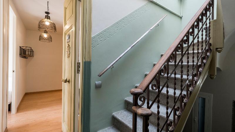 Barcelona Sants Station Apartments Экстерьер фото